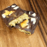 SUGAR FREE Ultimate Homemade Pistachio Kunafa Dubai Chocolate Bar